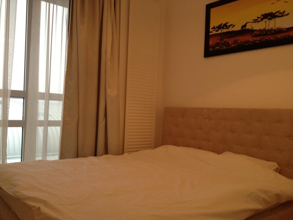 Platinum Towers Apartments Warszawa Rom bilde